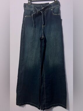 EXPRESS Wide Leg Dark Blue Jeans